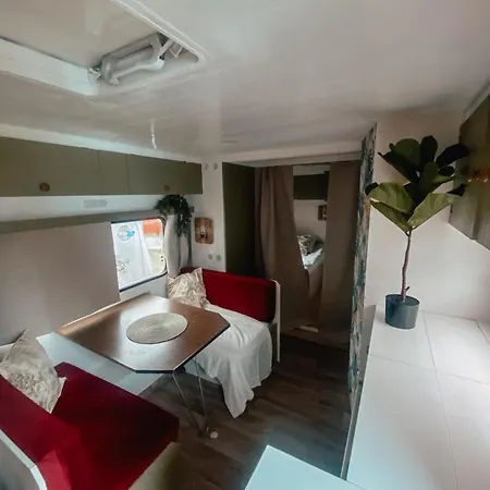 Highway To Hel مكان تخييم ياستارنيا