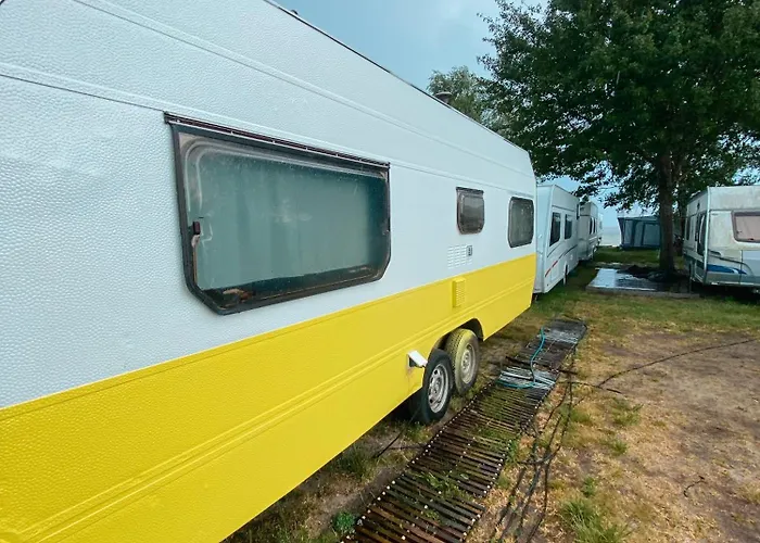 Highway To Hel Camping *